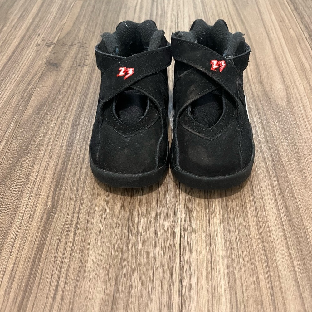 Air Jordan 8 Retro TD ‘Playoff’ 2023